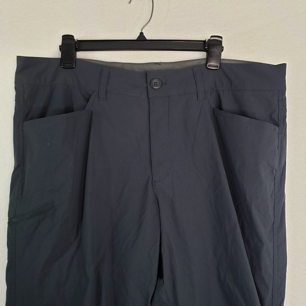 Eddie Bauer Outdoor Pant Mens 38x32 Navy Blue Straight Hiking Travel Lightweight - Picture 3 of 14